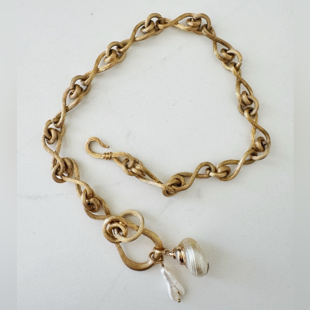 Shell necklace